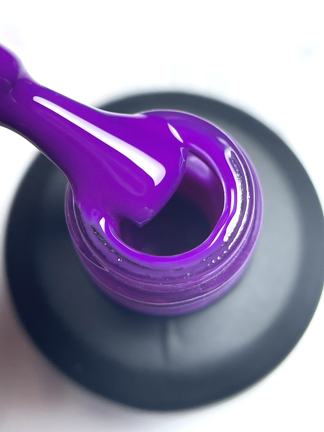 Vernis semi-permanent 114 Néon Violet 7ml