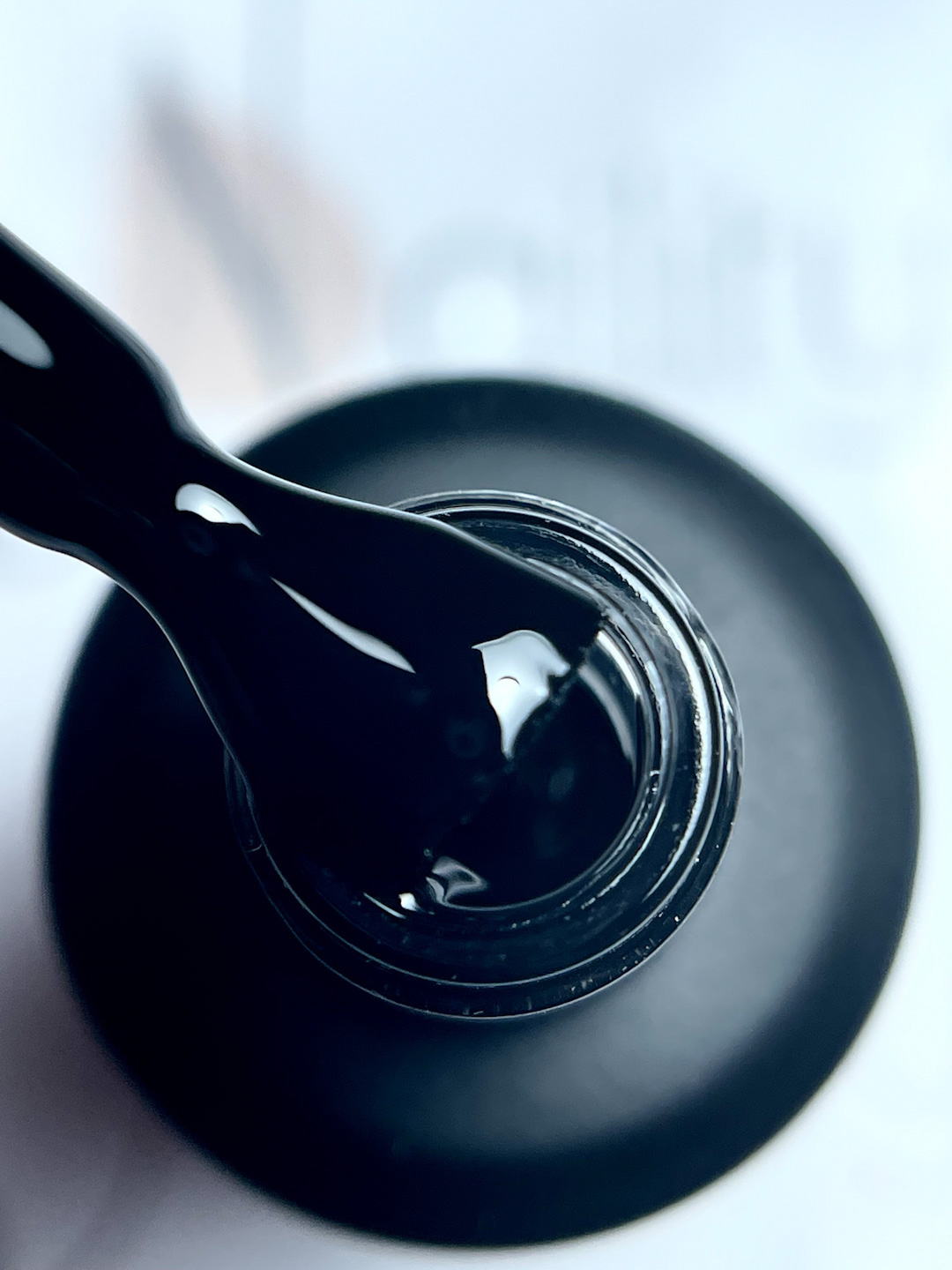Vernis semi-permanent 134 Pure Black 15ml